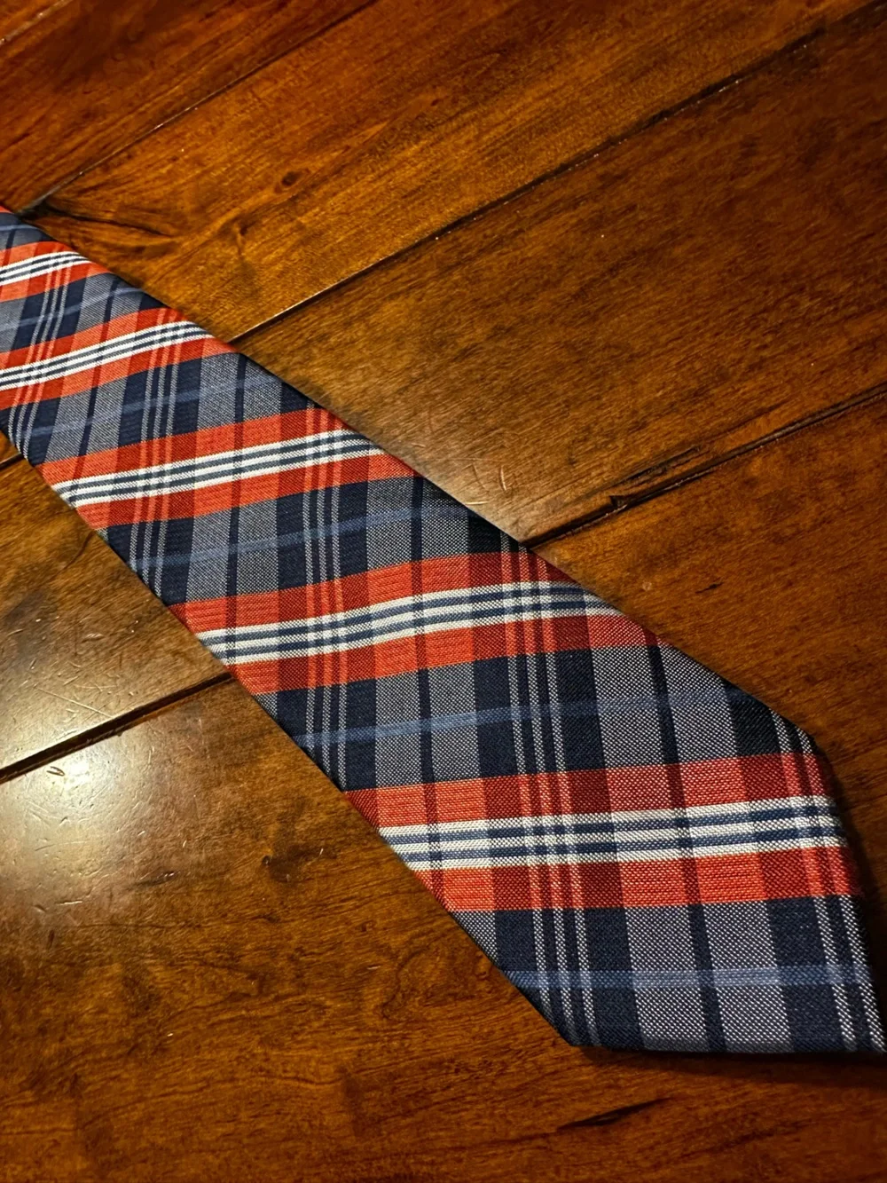 Tommy Hilfiger Plaid Silk Tie Red Navy Gray Classic Men’s Necktie